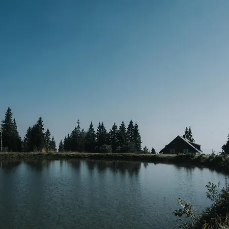 Apartmaji Mara アパート